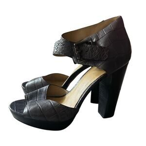 Coach Croc Embossed Platform Heels Size 10B